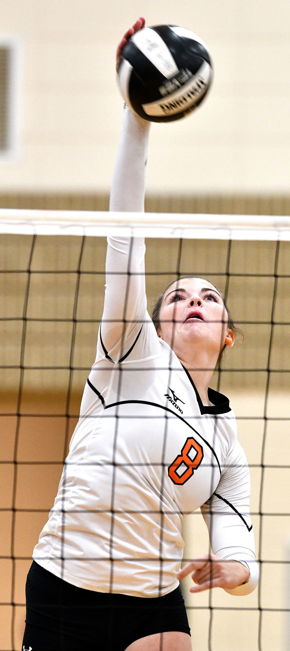 Heelan vs Sergeant Bluff-Luton volleyball